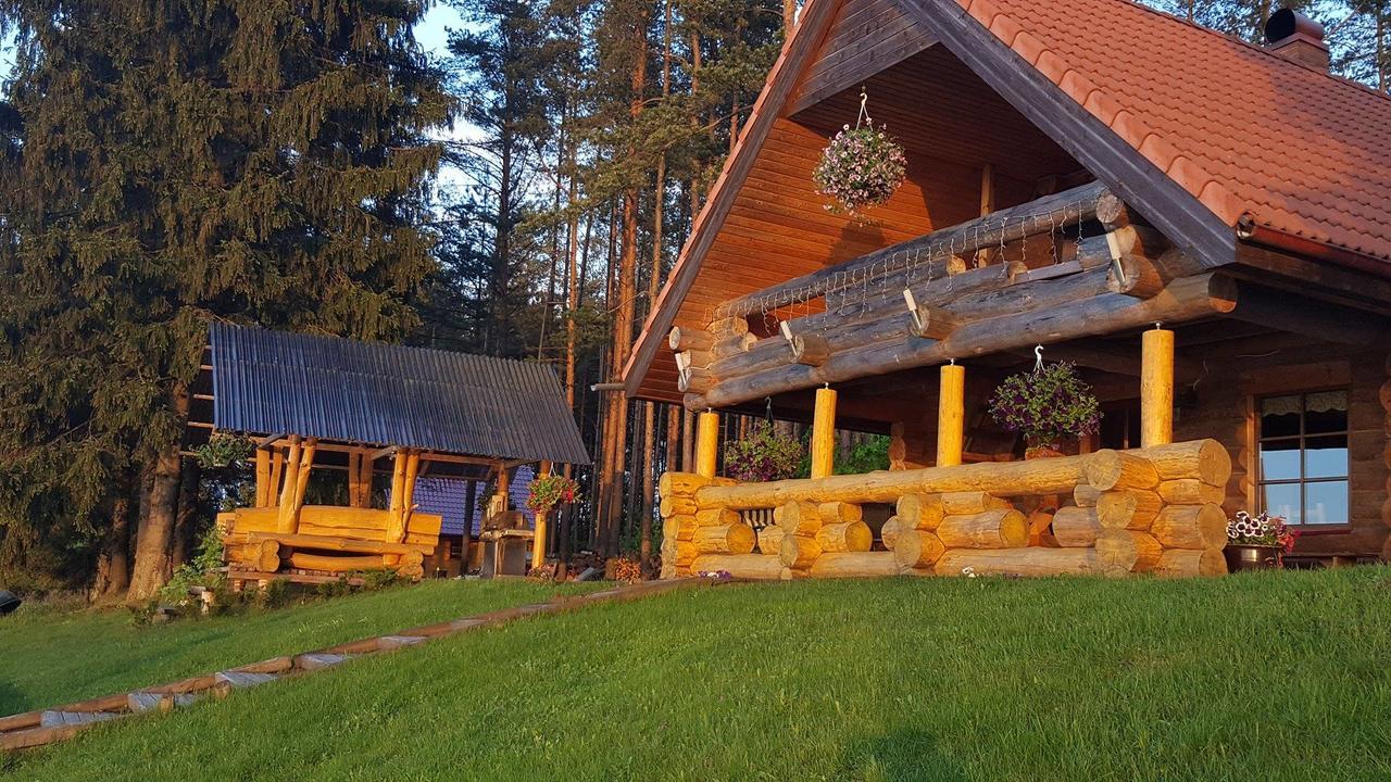Oksa Puhkemaja Guest House Voru Ngoại thất bức ảnh